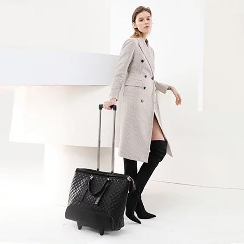 Супермодный чемодан-тележка из – обзор и цена Travel Accessories Luxury Brands