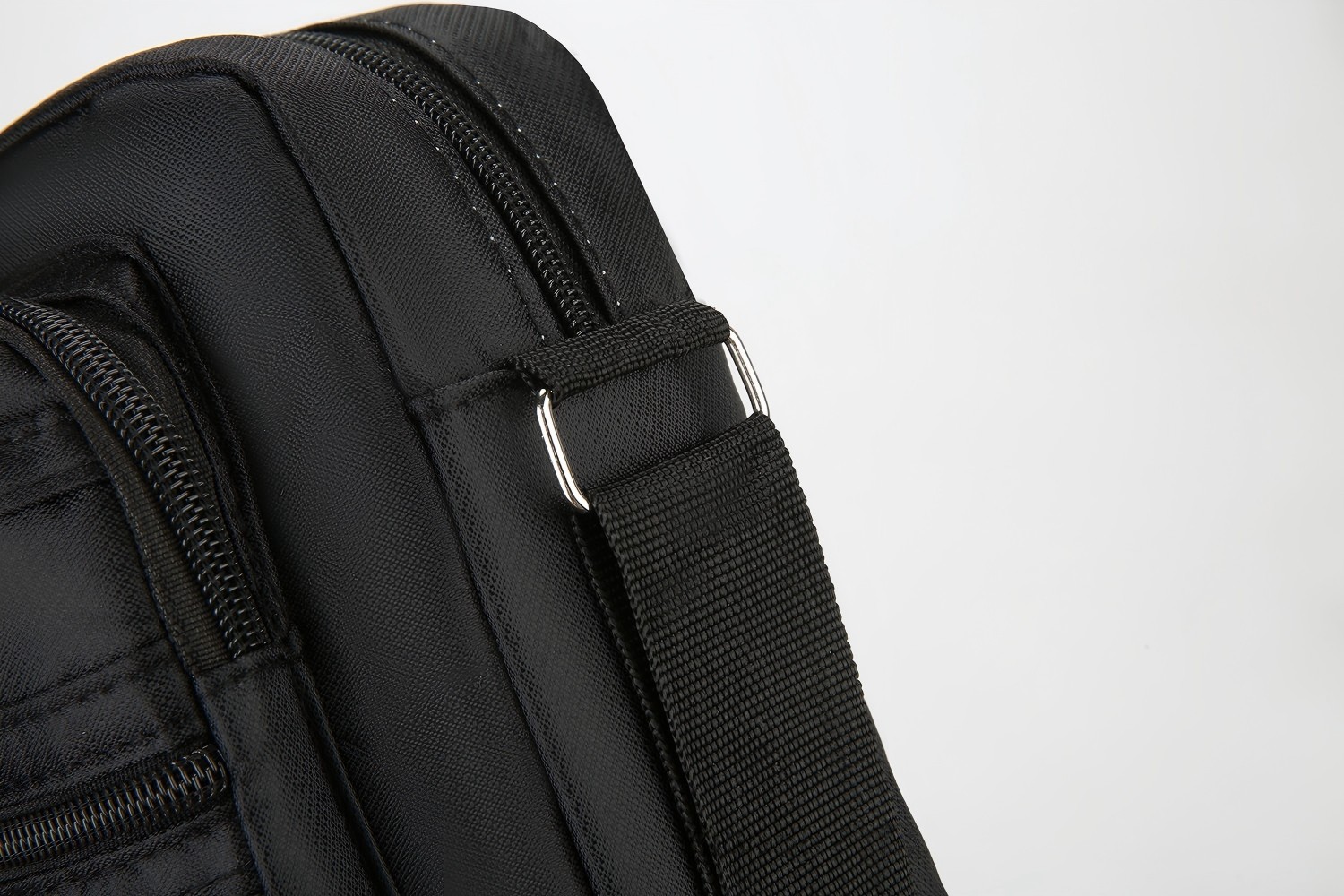Водонепроницаемая мужская сумк – обзор и цена Travel Accessories Tech